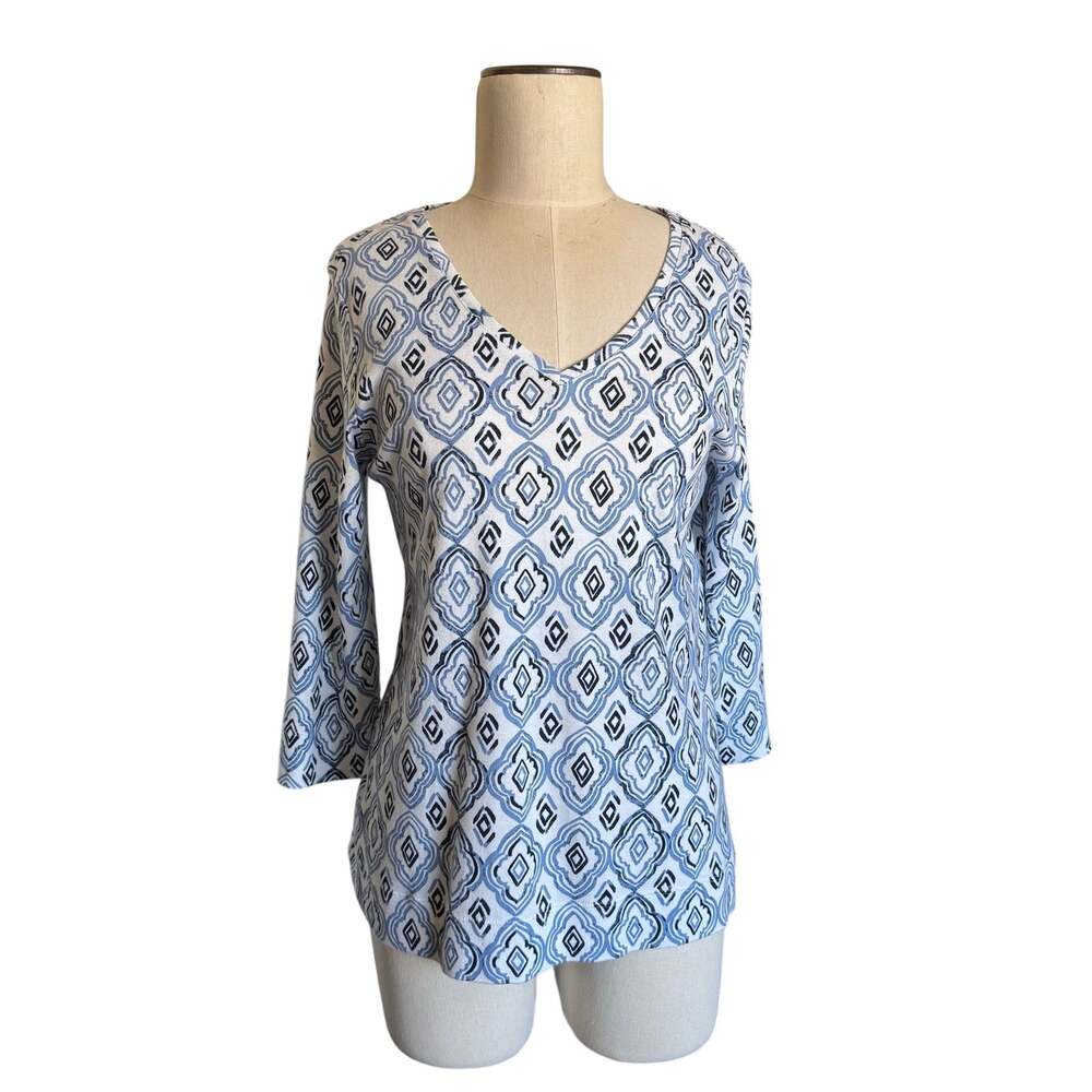 Chicos Size 1 Shirt Womens M V Neck Top T Shirt Blue White Graphic Casual